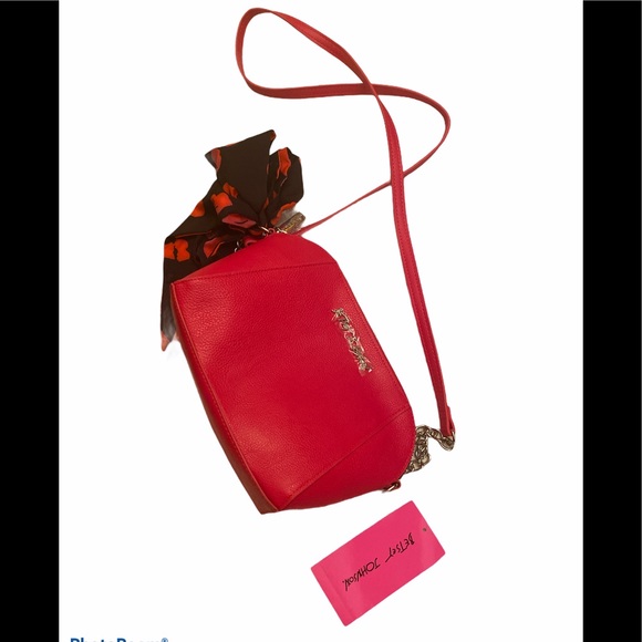 Betsey Johnson Handbags - Betsey Johnson hot pink crossbody bag